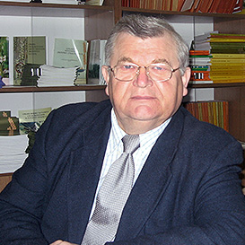 prof. dr hab. Franciszek Brzóska